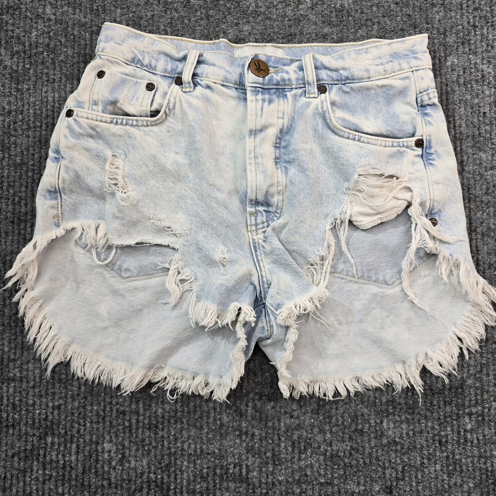 one teaspoon shorts High Rise Light Wash Distress‎ Denim Shorts Size 26